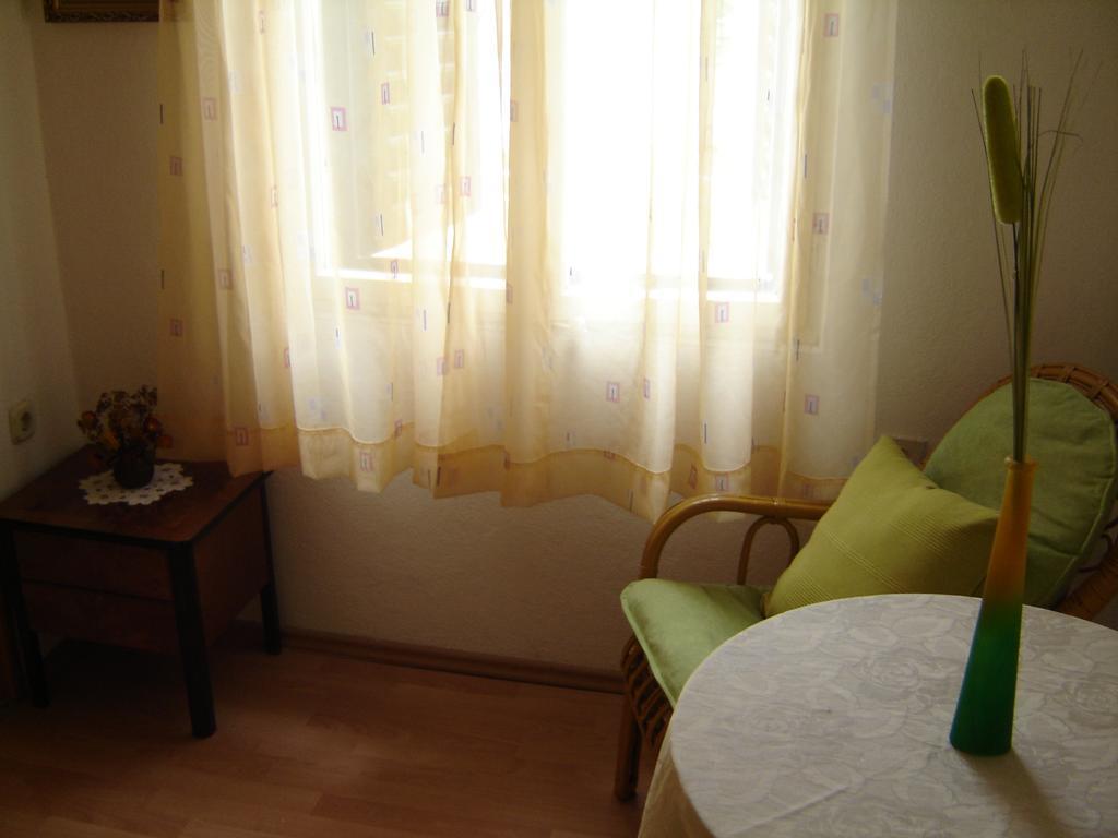 Apartmani Luna Hvar Town Bagian luar foto