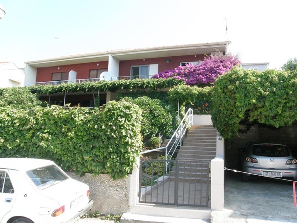 Apartmani Luna Hvar Town Bagian luar foto