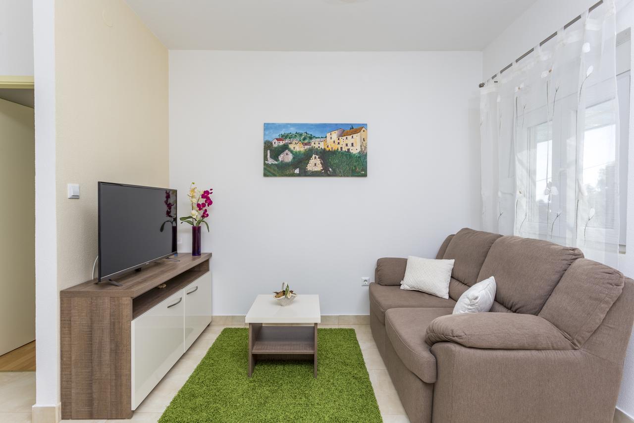 Apartmani Luna Hvar Town Bagian luar foto