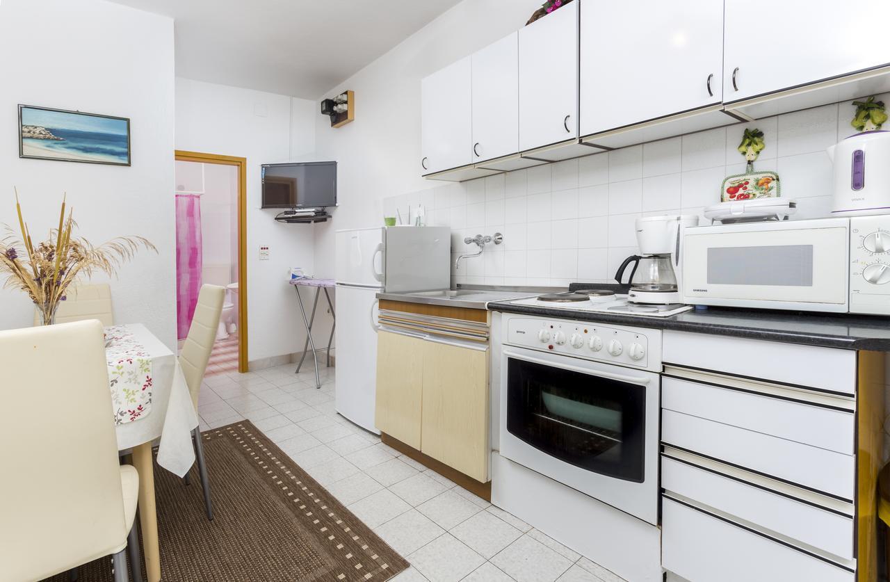 Apartmani Luna Hvar Town Bagian luar foto