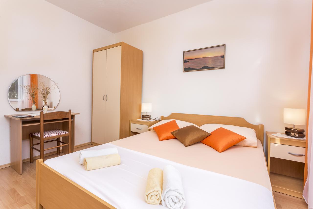 Apartmani Luna Hvar Town Bagian luar foto